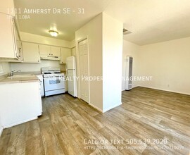 1111 Amherst Dr SE in Albuquerque, NM - Building Photo - Building Photo
