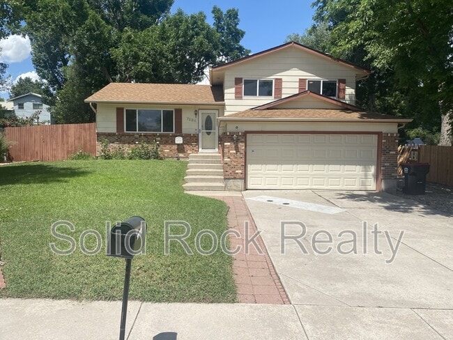 property at 7284 Sioux Cir S