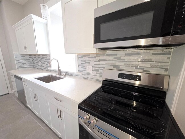 5 Beacon St in Clinton, MA - Building Photo - Building Photo