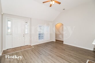 8595 Shady Elm Dr in Memphis, TN - Building Photo - Building Photo