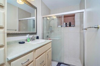 1217 NW 125th Terrace in Sunrise, FL - Building Photo - Building Photo