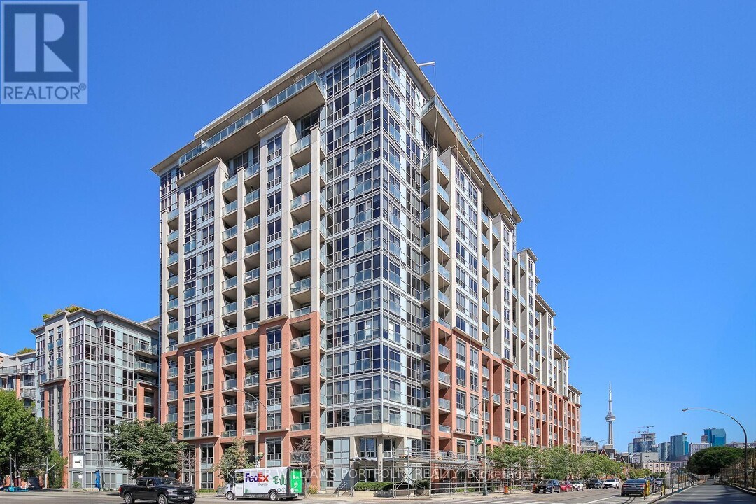1-601 Shaw St in Toronto, ON - Building Photo