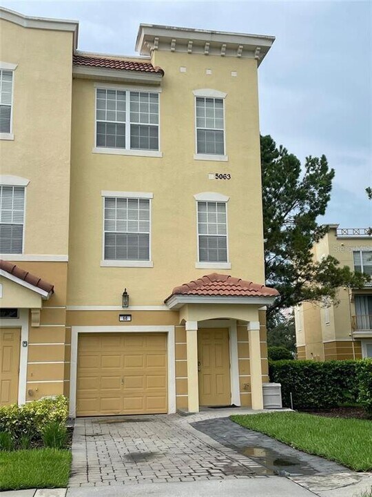 5063 Tideview Cir in Orlando, FL - Building Photo