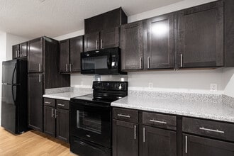 Residences at West Haven in West Haven, UT - Foto de edificio - Interior Photo