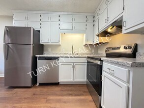 2320 Grayson Valley Dr in Birmingham, AL - Building Photo - Building Photo