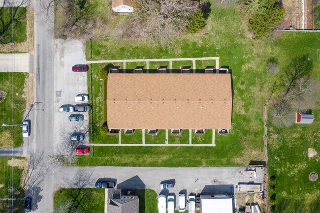2319 Washington Ave in Findlay, OH - Foto de edificio - Building Photo