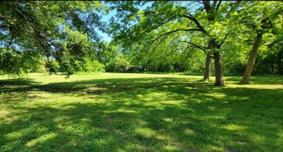 625 Faucett St in Blossom, TX - Building Photo - Building Photo