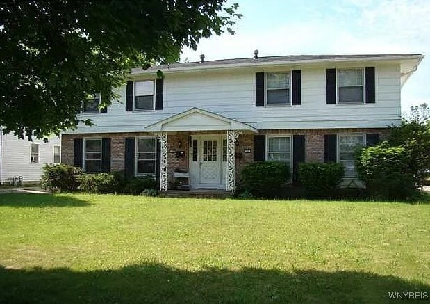 property at 69 Sunshine Dr