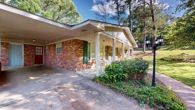111 Easthaven Rd in Montgomery, AL - Building Photo - Building Photo