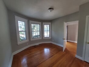 721 Winchester Ave in New Haven, CT - Building Photo - Building Photo