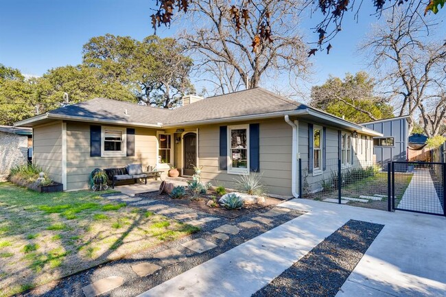 property at 907 Jessie St