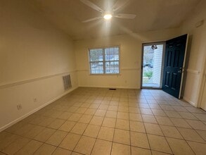 136 Creek Commons Ave in Garner, NC - Building Photo - Building Photo