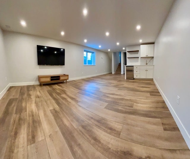 property at 121 Burgundy Cir