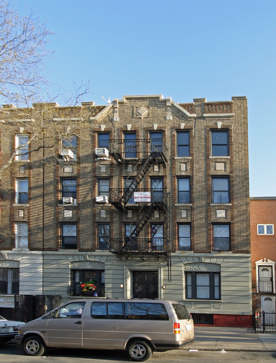 373 Monroe St in Brooklyn, NY - Building Photo