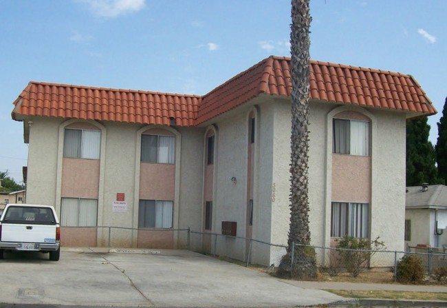 3080 Martin Ave in San Diego, CA - Foto de edificio - Building Photo