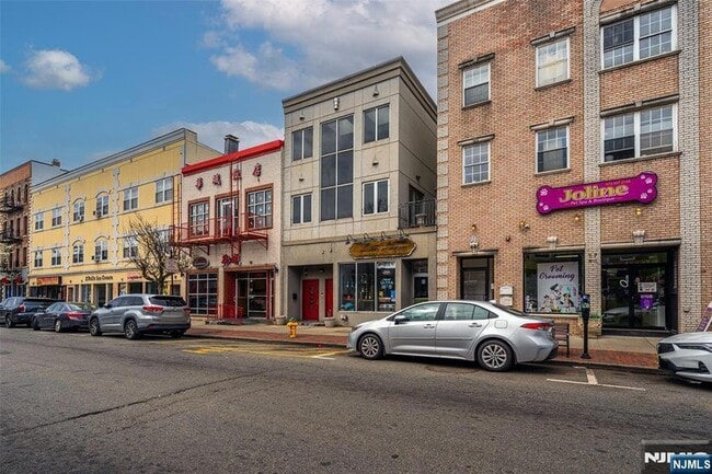 220 Harrison Ave in Harrison, NJ - Building Photo - Building Photo