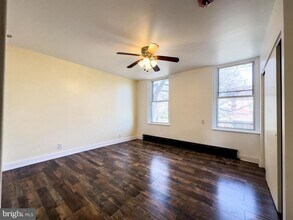262 Apsley St in Philadelphia, PA - Building Photo - Building Photo