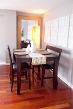 145 Pinckney St in Boston, MA - Foto de edificio - Building Photo