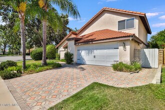 1115 Evenstar Ave in Westlake Village, CA - Building Photo - Building Photo