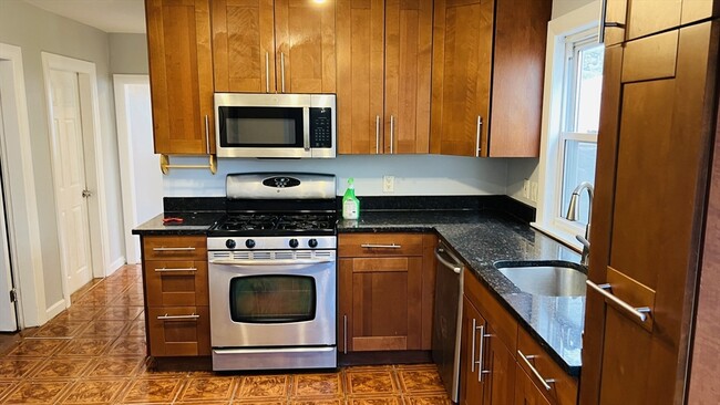 property at 33 Francis St