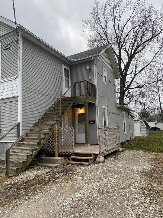 261 Elm St in Marion, OH - Building Photo