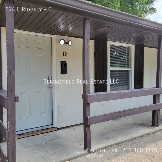 524 E Ridgely Ave in Springfield, IL - Building Photo - Building Photo