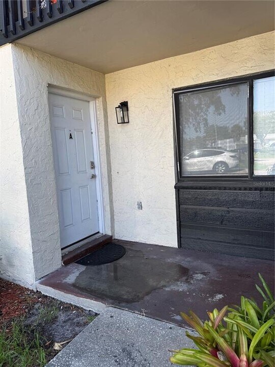 2541 Myrtle Ave in Sanford, FL - Building Photo