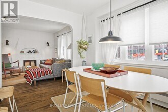 308 S Kingsway in Toronto, ON - Building Photo - Building Photo