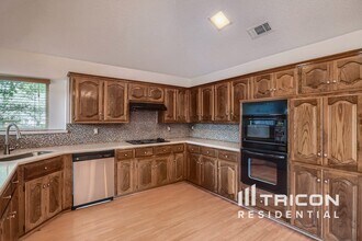 420 Hillcroft Cir in Duncanville, TX - Building Photo - Building Photo