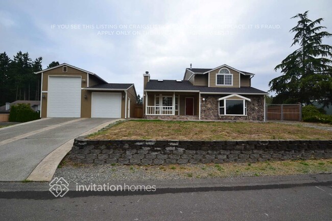property at 1905 151st St Ct S