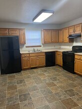 1406 W 9th St in Joplin, MO - Building Photo - Building Photo