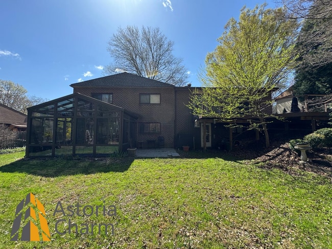 property at 7128 Pheasant Cross Dr