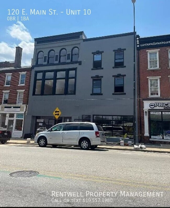 120 E Main St-Unit -Unit 10 in Norristown, PA - Foto de edificio - Building Photo