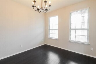 809 Hartsfield St in Aubrey, TX - Building Photo - Building Photo