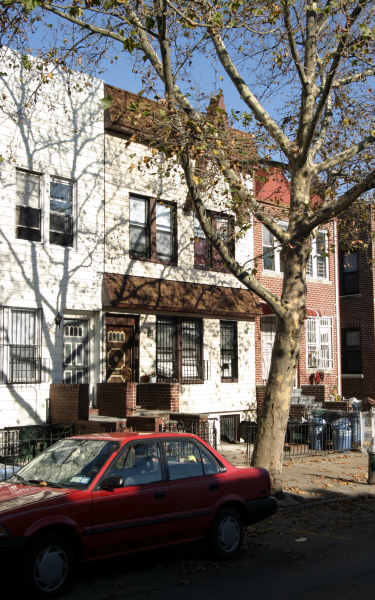 759 53rd St in Brooklyn, NY - Building Photo