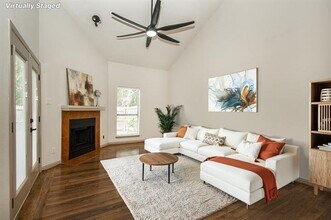 1609 Brentwood Dr in Irving, TX - Building Photo - Building Photo