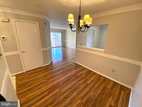 13205 Cloppers Mill Dr in Germantown, MD - Building Photo - Building Photo