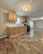 604 W Elm St in Shelby, NC - Building Photo - Building Photo