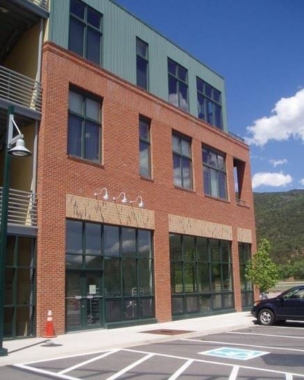 Triangle Park Lofts