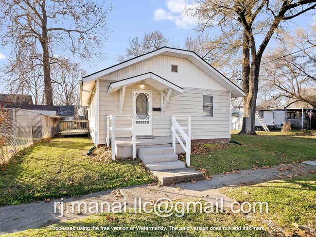 property at 803 N Race St