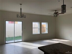 11 E St in Palmview, TX - Building Photo - Building Photo