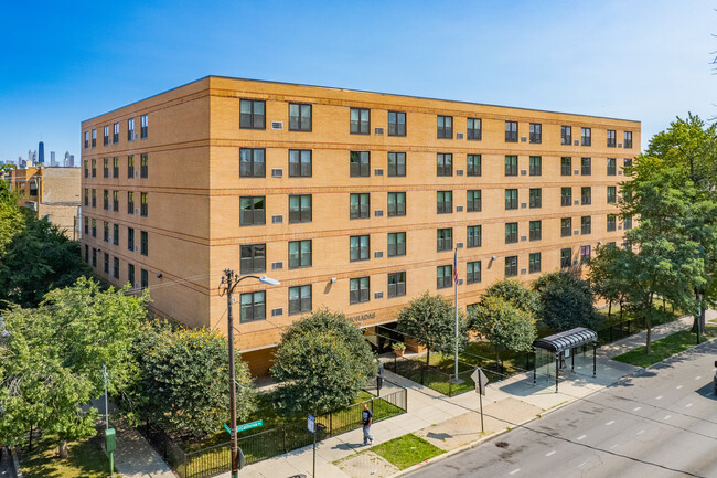 Las Moradas in Chicago, IL - Foto de edificio - Primary Photo