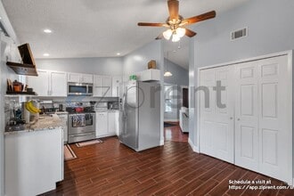 208 Pap Finn Ct in Orlando, FL - Building Photo - Building Photo