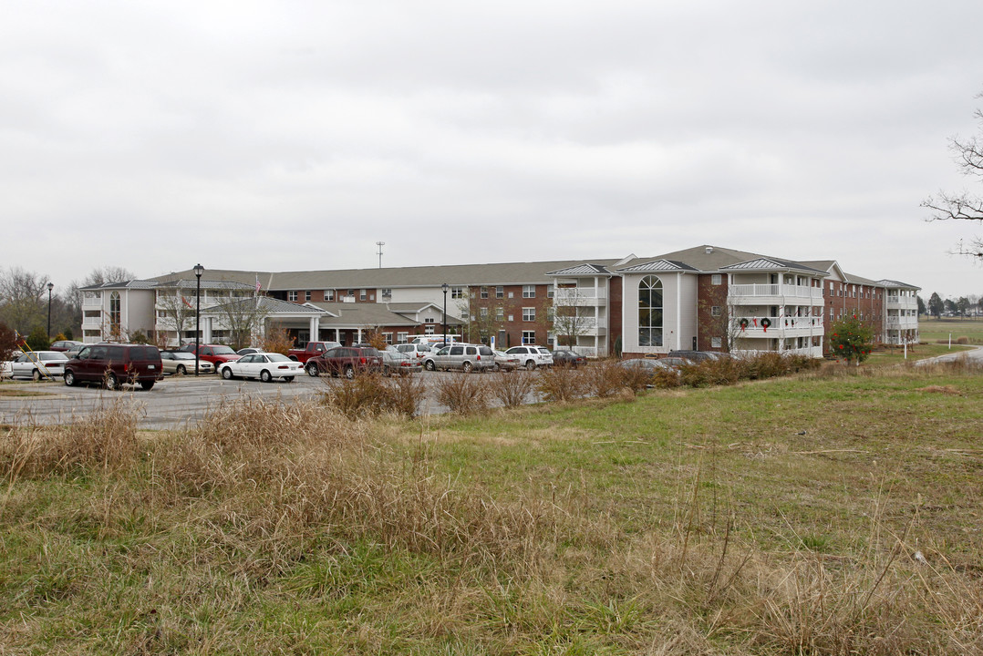 Saddlebrook Senior Apartments in Lebanon, TN - Building Photo