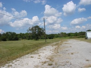 5302 Bonita Dr in Wimauma, FL - Foto de edificio - Other