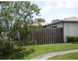 1788 My Pl Ln in West Palm Beach, FL - Building Photo