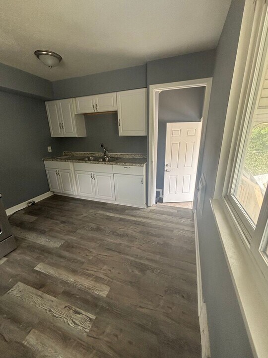 16612 Fairfax Ave in Cleveland, OH - Building Photo