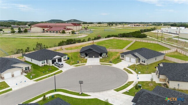 property at 1106 Lindsey Dr