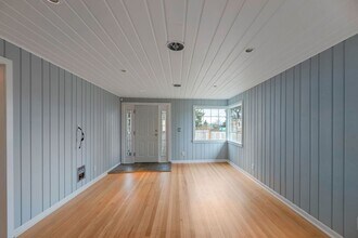 1755 NE 89th St in Seattle, WA - Building Photo - Building Photo