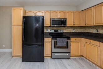 50 Desford Ln in Boynton Beach, FL - Building Photo - Building Photo